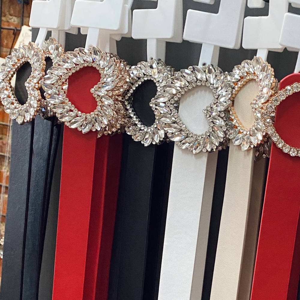 Red Rhinestone Heart Belt - Picture 5 of 15